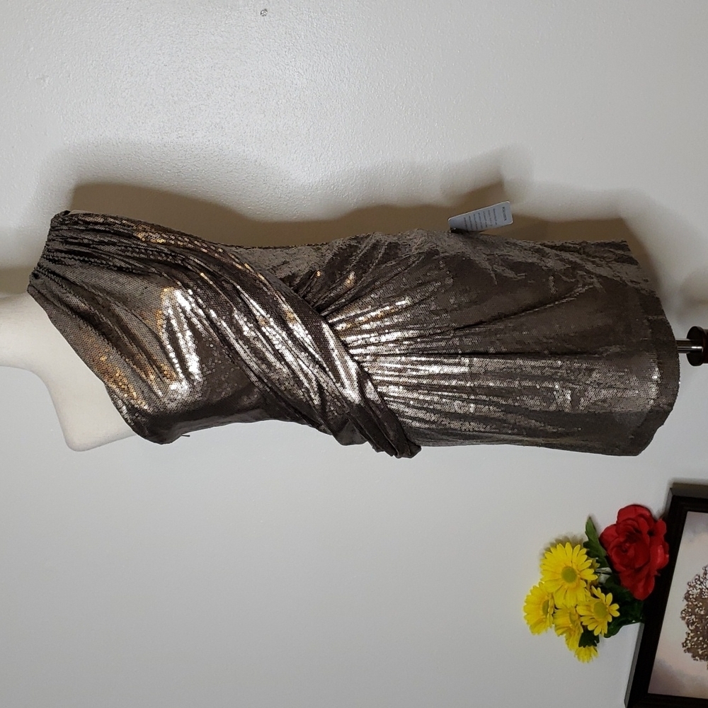 Tadashi Shoji Timeless Gold Metallic One Shoulder Dress Designer Red Carpet - Picture 10 of 14
